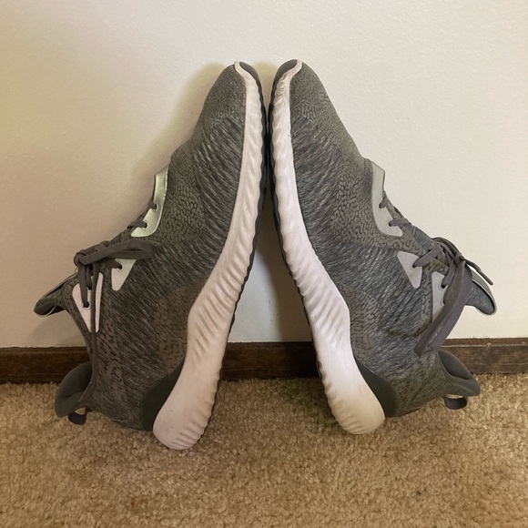 Adidas Ultrabounce Beyond Triple Grey. Men’s 14 - Picture 5 of 8